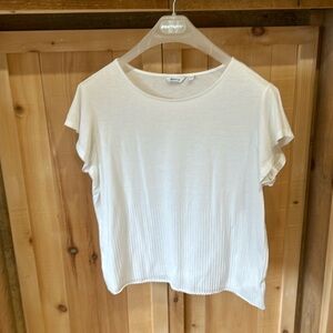 Reitmans T shirt size L